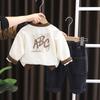 Traje de primavera y otoño para niño Traje de primavera para bebé niño Ropa infantil nueva para bebé Sudadera casual de cuello redondo Ropa de dos piezas a la moda