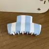 Pinza para el pelo de acetato a rayas estilo coreano para mujer, nuevo modelo 2026 pinza de tiburón, accesorio para el pelo de moda vintage y elegante