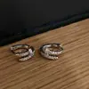 Brincos de Pino em Ouro Rosa Exquisitos Micro-Pavimentados com Zircônia Estilo Frio Simples Personalidade Única Brincos da Moda de Luxo Leve Francês