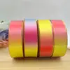 Fita Colorida Arco-Íris de 2,5cm com Impressão Dupla Face e Fita de Poliéster com Borda Dourada para Laços Embalagem de Presente Acessórios Manuais DIY