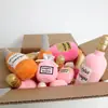2024 nuevo en stock al por mayor juguete para mascotas juguete para perro estilo botella de vino botella de perfume fabricantes innovadores en representación del cabello