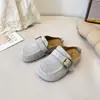Mocasines de terciopelo estilo coreano para niñas con diseño de punta cerrada, adecuados para usar al aire libre, Nuevos de Primavera 2026 Zapatos perezosos tipo Birkenstock de suela suave sin cordones