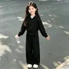 Conjunto deportivo de primavera y otoño para niñas, nueva colección 2026, sudadera lisa y pantalones de chándal para niñas mayores, atuendo de otoño simple y casual para niños
