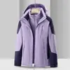 Chaqueta tres en uno a prueba de viento e impermeable con logo personalizado impreso para hombres y mujeres, con forro interior desmontable, adecuada para senderismo al aire libre y parejas