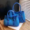 Bolsa de Mão Casual Pequena Outono e Inverno Transfronteiriça para Mulheres 2026 Nova Moda Versátil Bolsa Saco Transversal para o Dia a Dia