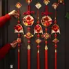 Adorno Colgante Fruta Roja Carácter Fu Año de la Oveja 2027 Decoración de Año Nuevo Colgante Festival de Primavera Manija de Puerta de Año Nuevo Sala de Estar Atmósfera Festiva
