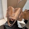 Bolsa de transporte transfronteiriço para todos os jogos feminina de grande capacidade 2024 outono e inverno nova moda de corrente de nicho bolsa de ombro sacola