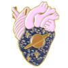 Europa y Estados Unidos broche de colección con forma de corazón visceral de hueso caliente insignia de ambiente divertido de Halloween accesorios de traje