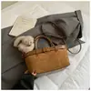 Bolso Retro de Nicho Coreano para Mujer Otoño e Invierno 2025 Nuevo Bolso de Hombro Cruzado de Moda Bolso de Viaje de Alta Gama