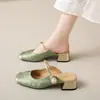 Pantuflas de Tacón Alto Estilo Étnico Retro para Mujer, Nuevo Modelo Verano 2026, Zapatillas Semi Abiertas de Punta Cerrada para Uso en Exteriores, Zapatos sin Cordones