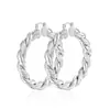 Aretes de aro grandes de cuerda retorcida estilo europeo y americano para mujer en dorado y plateado, aretes versátiles de moda exagerada de lujo ligero