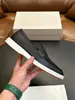 Estojo de Couro Macio Europeu e Americano Sapatos Planos com Pé STN Color Blocking Sola em Camadas Múltiplas Cores Disponíveis Versátil para Travessia de Fronteira Mocassins de Couro Genuíno