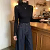 Camisa base de encaje con cuello medio alto y pelo de visón para mujer en otoño e invierno, con ribete de encaje con volantes, corte ajustado, rayas verticales caladas y capa interior de punto