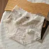 Ropa Interior de Encaje para Niñas 2026 Verano Nuevo Estilo Algodón Puro 100A Antibacteriana Floral Bragas para Mujer