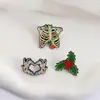 Set de Broches de Halloween Qihe con Calavera, Acebo y Otros Elementos, Insignia, Pin Personalizado para Ropa, Accesorios de Moda al por Mayor