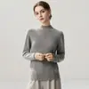 Nova coleção outono e inverno: camada base de tricô de cashmere moderna, macia e confortável, cor sólida, gola semi-alta, mangas compridas e suave para a pele, para mulheres