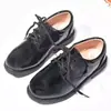 Zapatos de Cuero para Niños con Cordones Negro Mate Zapatos de Rendimiento para Niños Etiqueta de Izamiento de Bandera para Niños Grandes Zapatos Escolares de Rendimiento para Estudiantes