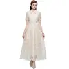 Vestido de renda bordada com temperamento elegante transfronteiriço, lapela, manga curta, caimento justo, cintura marcada, saia evasê que afina, com cinto