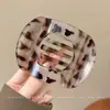 Pinza Curva de Nácar con Acabado de Alta Gama, Pinza Plana para la Parte Trasera de la Cabeza, Que No Marca, Que No Duele, Pasador para Peinados Recogidos, Pinza de Pato, Pinza de Concha