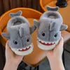Pantuflas de Algodón para Niños Otoño e Invierno Impermeables Hogar Interior Antideslizantes Niños Tiburón Lindo Patrón Bebé Niños Pantuflas de Algodón para Niños