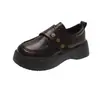 Zapatos de cuero para mujer de estilo británico, suela gruesa negra, que aumentan la altura, 2026 verano, nuevos, moda versátil, mocasines Mary Jane