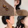 Aretes Niche Design Metal marrón Personalizados Retro Nuevos Versátiles Clip para la oreja Moda Celebridad de Internet Mismo Estilo Aretes