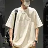 Nova Camiseta Masculina de Manga Curta Solta Verão 2026 Tendência Estampa de Letras Casual Americano Versátil Top de Meia Manga