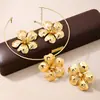 Moda Europea y Americana Transfronteriza Personalidad Sencilla Flor Tridimensional Gargantilla Pendientes Anillo Set de Múltiples Piezas Accesorios Versátiles Diarios
