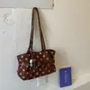 Bolso tote de moda con lunares estilo coreano, bolso de hombro de moda con bloques de color de nicho, bolso de hombro elegante y fresco de gran capacidad
