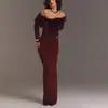 Nuevo Vestido Elegante 2026 con Cuello de Piel, Hombros Descubiertos, Ajustado al Cuerpo y Mangas Largas para Mujer