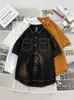 Camisa de manga corta ligera de verano para hombre de nicho, marca de moda, elegante y casual, estilo de Hong Kong, con sentido del diseño, camisa estilo japonés y francés