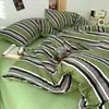 Juego de ropa de cama de cuatro piezas de gasa de doble capa a rayas estilo japonés minimalista, funda de edredón y sábana de cama hipoalergénicas Clase A, juego de tres piezas para dormitorio de estudiante