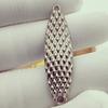 Atacado Diamante Sanguessuga Lantejoula Isca Artificial Luya Isca Água Doce Arremesso Longo Robalo Peixe Preto Cauda Vermelha Metal Galo Fábrica