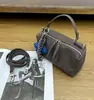 Oubena Mini Bolsa Pequeña Bolso de Mujer 2025 Otoño e Invierno Nuevo Estilo Bolso de Mano Cuadrado Pequeño Bolso de Hombro Cruzado Elegante de Alta Gama