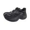 Novos tênis estilo "dad sneakers" em material semelhante a couro para mulheres, com malha respirável, sola grossa, que aumentam a altura, modernos, versáteis, populares para esportes e uso casual