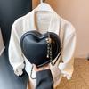 Bolso Bandolera Minimalista de Cadena de Gama Alta Bolso de Labial con Forma de Corazón de Melocotón de Moda Bolso Cuadrado Pequeño Personalizado de Comercio Exterior