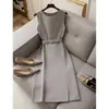Los Estilos de Verano de Moda de Este Año Son Súper Elegantes y Sencillos, con un Toque Formal de Estilo Francés, Trajes de Vestir Grises para Mujer