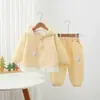 Jaqueta infantil de desenho animado para primavera e outono, conjunto de roupas esportivas para meninas, calça comprida casual, conjunto de duas peças, roupas doces de outono para crianças