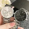 Reloj al por mayor Regalo para hombre Reloj promocional Tres ojos Seis agujas Decoración Movimiento de cuarzo japonés Correa de acero inoxidable Reloj para hombre