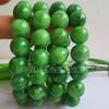 Pulsera Verde Seca Jade Dragón de Hierro Jade en Bruto Pulsera de Cuentas Redondas Jade Roca de Cuarzo Cuerda de Cuentas Fondo Blanco Pulsera de Jade Jade Frío Verde
