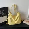 Tendência de Exportação 2026 Nova Moda Versátil Bolsa de Ombro Feminina Casual Simples Bolsa Transversal Bolsa de Tecido Repelente à Água