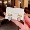 Dulces Elegantes Soñadores Aretes de Corazón con Lazo Azul para Mujer Aguja de Plata S925 Aretes Elegantes de Alta Gama