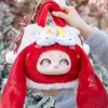 Sasha Mary, de tres años, ama los bolsos tote grandes, las cajas sorpresa de peluche, los juguetes de moda y las lindas muñecas de cajas sorpresa.