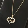 Popular collar transfronterizo de Amazon, elegante y dulce, con colgante de amor alrededor, cadena para clavícula de cobre con circonita incrustada para mujer
