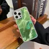 Adecuado para iPhone16 Funda para Teléfono Móvil Pluma de Arena Degradado con Pedrería Apple 15ProMax Láser Sentido Avanzado 14 Funda Protectora