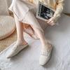 Meias-pantufas Fechadas Antiderrapantes Versáteis Casuais da Moda para Mulheres 2025 Verão Novos Sapatos Planos Slip-On para Uso Externo