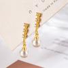 Pendientes de Perla Diamante de Tres Granos para Mujer Rai Diamante Perla Elegante Lujo Ligero Alta Calidad Diseño de Nicho Pendientes de Circonita Microincrustados para Mujer
