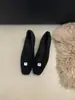 Zapatos de mujer de estilo francés, color blanco lechoso, peludos, para uso en exteriores, punta cuadrada, tacón grueso, Mary Jane con forro de felpa para ir al trabajo