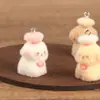 Muñeco de Cachorro Lindo Creativo Estéreo Flocado de Resina Adornos de Micro Paisaje de Coche DIY Llavero Colgante para Teléfono Móvil