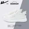 Tênis masculino Warrior, tênis esportivo respirável para atividades ao ar livre, novos tênis de coco masculinos, tênis de malha casuais masculinos para primavera e outono